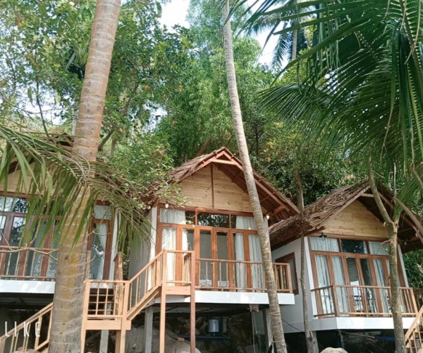 Bai Bang Resort Hon Son